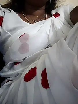 sweetqueen143 online show from November 2, 1:38 pm