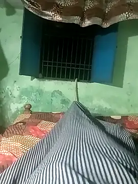 Snapshot of AgitatedStrip9 chatting on October 5, 4:31 pm AgitatedStrip9 online show from October 5, 4:31 pm