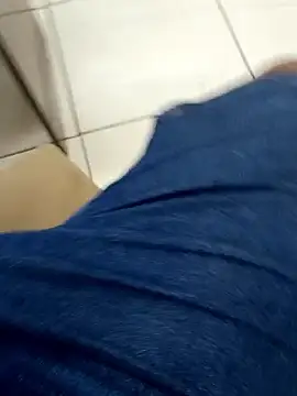 Snapshot of preto3561 chatting on December 15, 7:52 pm preto3561 online show from December 15, 7:52 pm