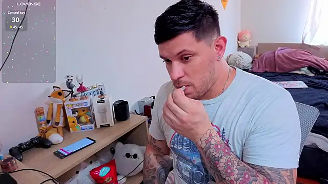 ryden 01 online show from November 19, 3:45 pm