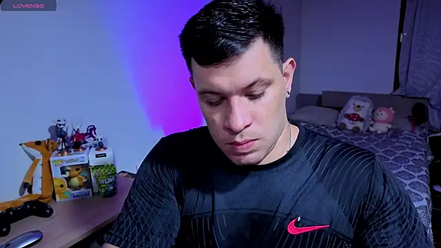 ryden 01 online show from October 7, 3:40 am