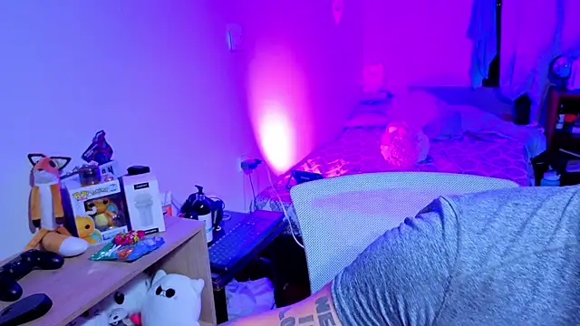 ryden 01 online show from September 26, 3:13 am