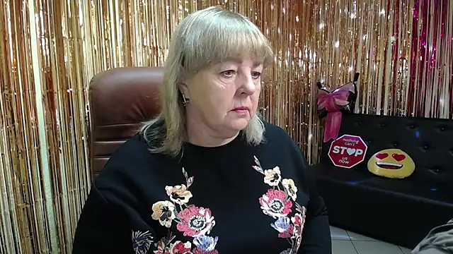 MilenaWedxy online show from October 3, 5:09 am