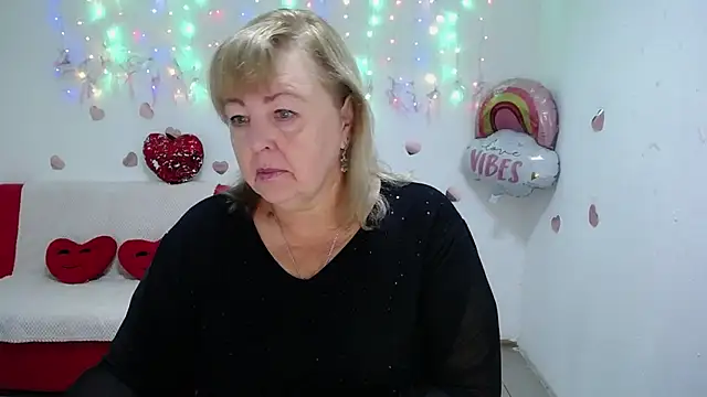 MilenaWedxy online show from September 30, 5:02 am