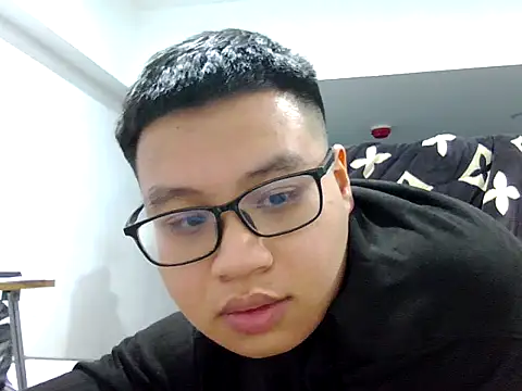 loveninja online show from January 8, 12:55 pm