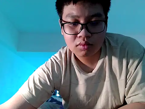 loveninja online show from October 1, 9:47 am