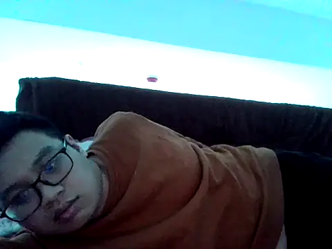 loveninja online show from December 5, 6:01 am