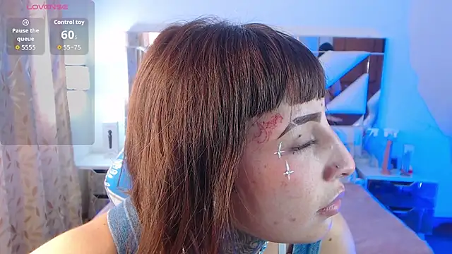 Gyal 8  online show from November 16, 1:38 pm