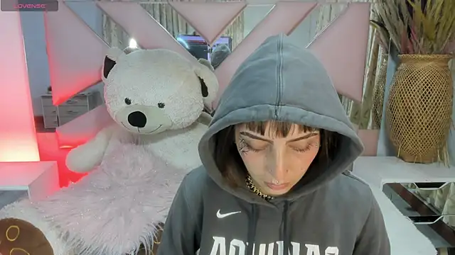 Gyal 8  online show from September 27, 3:45 am