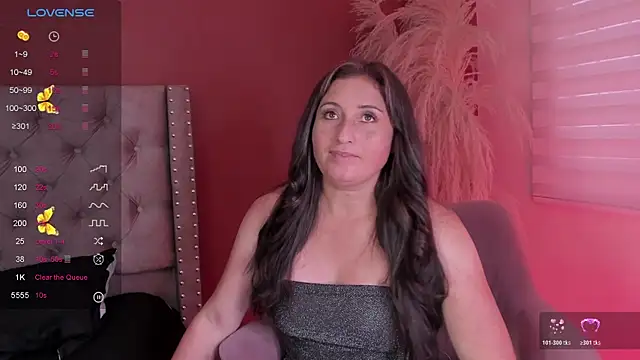 Snapshot of angela_fiory chatting on November 19, 6:52 pm angela fiory online show from November 19, 6:52 pm