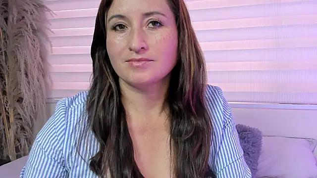angela fiory online show from June 14, 2:51 pm