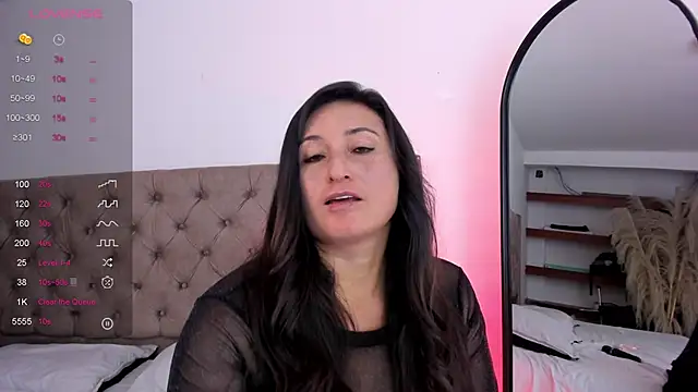 Snapshot of angela_fiory chatting on September 27, 8:37 pm angela fiory online show from September 27, 8:37 pm
