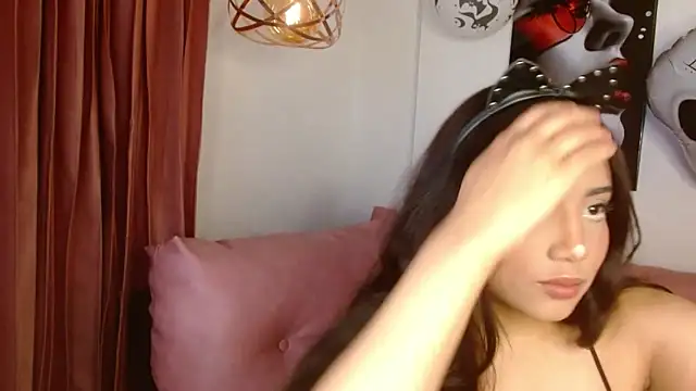 ladymooncs online show from October 17, 4:05 am