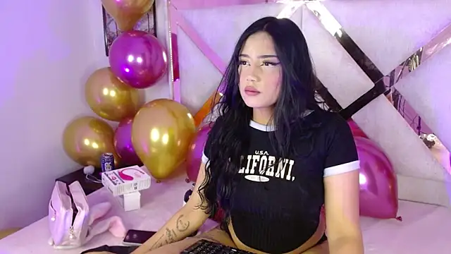 ladymooncs online show from January 13, 4:38 am