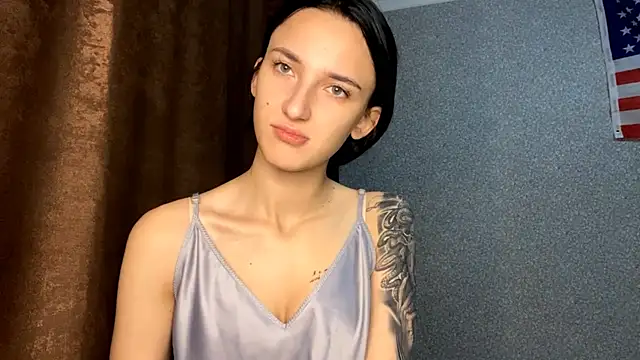 Snapshot of TifanyRawi chatting on September 28, 9:22 pm TifanyRawi online show from September 28, 9:22 pm
