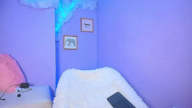 cat nasty online show from November 14, 9:07 pm