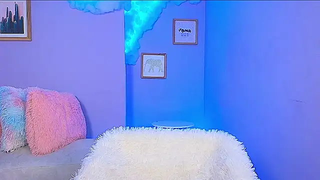 cat nasty online show from November 24, 10:10 pm