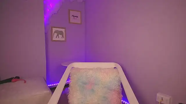 cat nasty online show from September 27, 1:17 pm