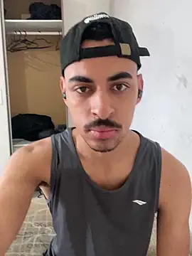 Snapshot of Eduardosexy00091 chatting on September 18, 8:34 pm Eduardosexy00091 online show from September 18, 8:34 pm