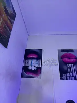 becca wilsson online show from December 20, 3:09 am