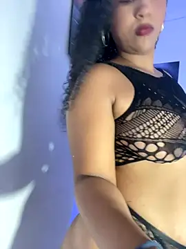 becca wilsson online show from November 13, 10:08 am