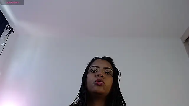 Camila Torresss online show from April 25, 5:10 pm