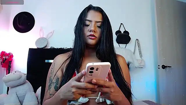 Camila Torresss online show from June 6, 8:58 pm