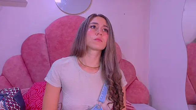 MyApril   online show from April 4, 11:39 am