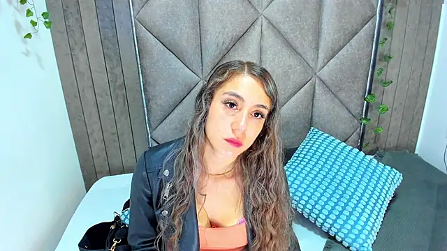 MyApril   online show from March 19, 12:16 pm