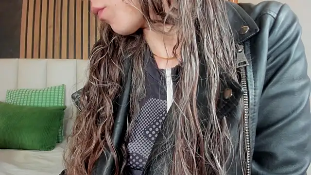 MyApril   online show from April 9, 2:01 pm