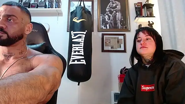 henryhadesflirt online show from April 16, 10:12 pm