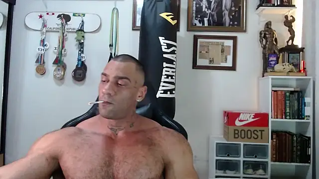 Snapshot of henryhadesflirt chatting on November 15, 1:48 pm henryhadesflirt online show from November 15, 1:48 pm