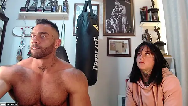 Snapshot of henryhadesflirt chatting on September 30, 12:16 am henryhadesflirt online show from September 30, 12:16 am