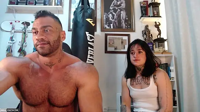 Snapshot of henryhadesflirt chatting on September 30, 8:59 pm henryhadesflirt online show from September 30, 8:59 pm