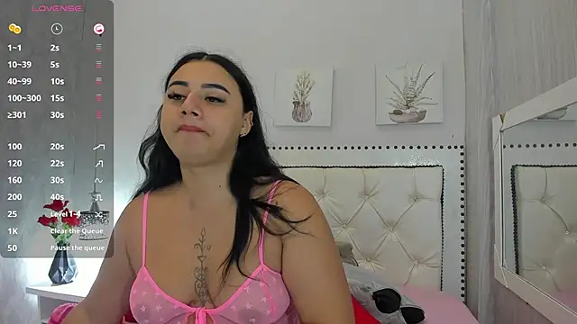  jade 01 online show from June 2, 1:33 pm