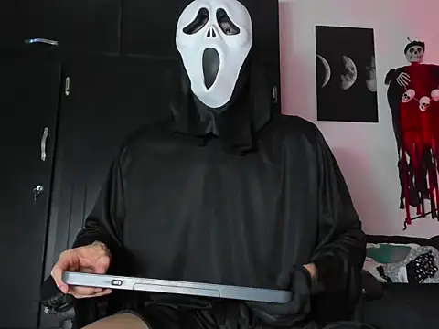 jey cox23 online show from October 31, 12:46 pm