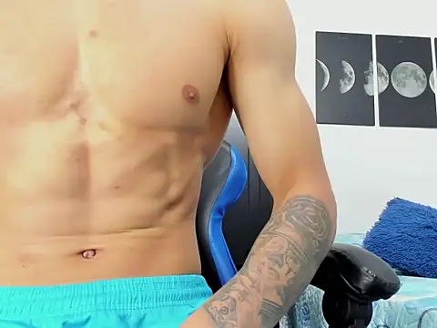 jey cox23 online show from September 29, 1:39 pm