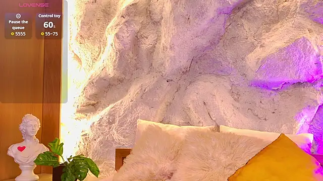 Stellaciel  online show from March 30, 10:11 pm