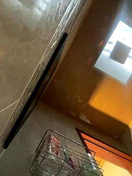 Snapshot of Aphrill chatting on December 1, 9:37 pm Aphrill online show from December 1, 9:37 pm