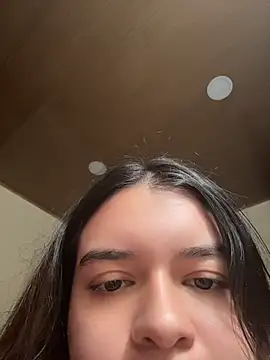 Aphrill online show from April 27, 9:02 pm