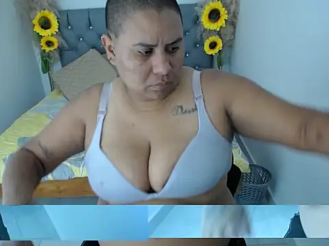 hotlesby valery online show from January 15, 12:08 pm