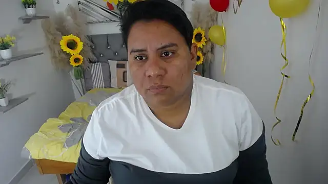 hotlesby valery online show from September 26, 12:23 pm