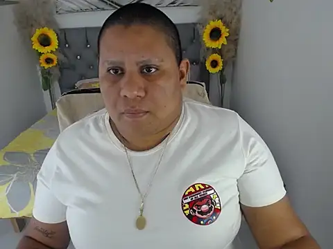 Snapshot of hotlesby_valery chatting on November 18, 8:12 pm hotlesby valery online show from November 18, 8:12 pm