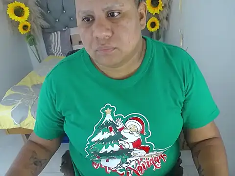 Snapshot of hotlesby_valery chatting on November 12, 11:58 am hotlesby valery online show from November 12, 11:58 am