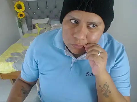 Snapshot of hotlesby_valery chatting on December 3, 12:04 pm hotlesby valery online show from December 3, 12:04 pm