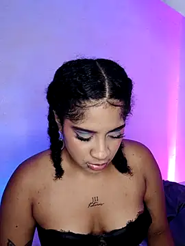 Snapshot of camilafoox7 chatting on September 27, 11:22 pm camilafoox7 online show from September 27, 11:22 pm