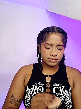 Snapshot of camilafoox7 chatting on October 6, 6:30 pm camilafoox7 online show from October 6, 6:30 pm