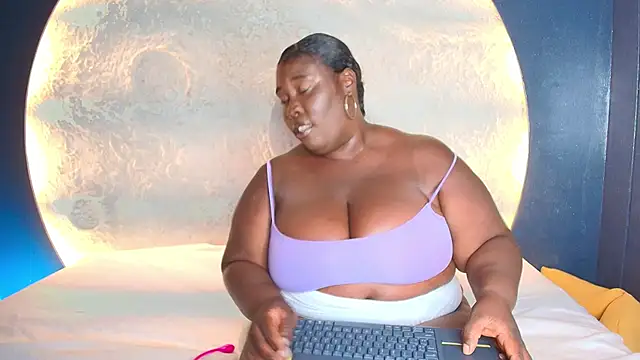 CarolinaGomez  online show from November 19, 7:14 pm