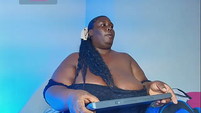 CarolinaGomez  online show from January 6, 7:29 pm