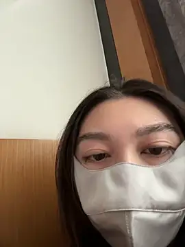 Snapshot of fioralba chatting on June 20, 12:59 am fioralba online show from June 20, 12:59 am